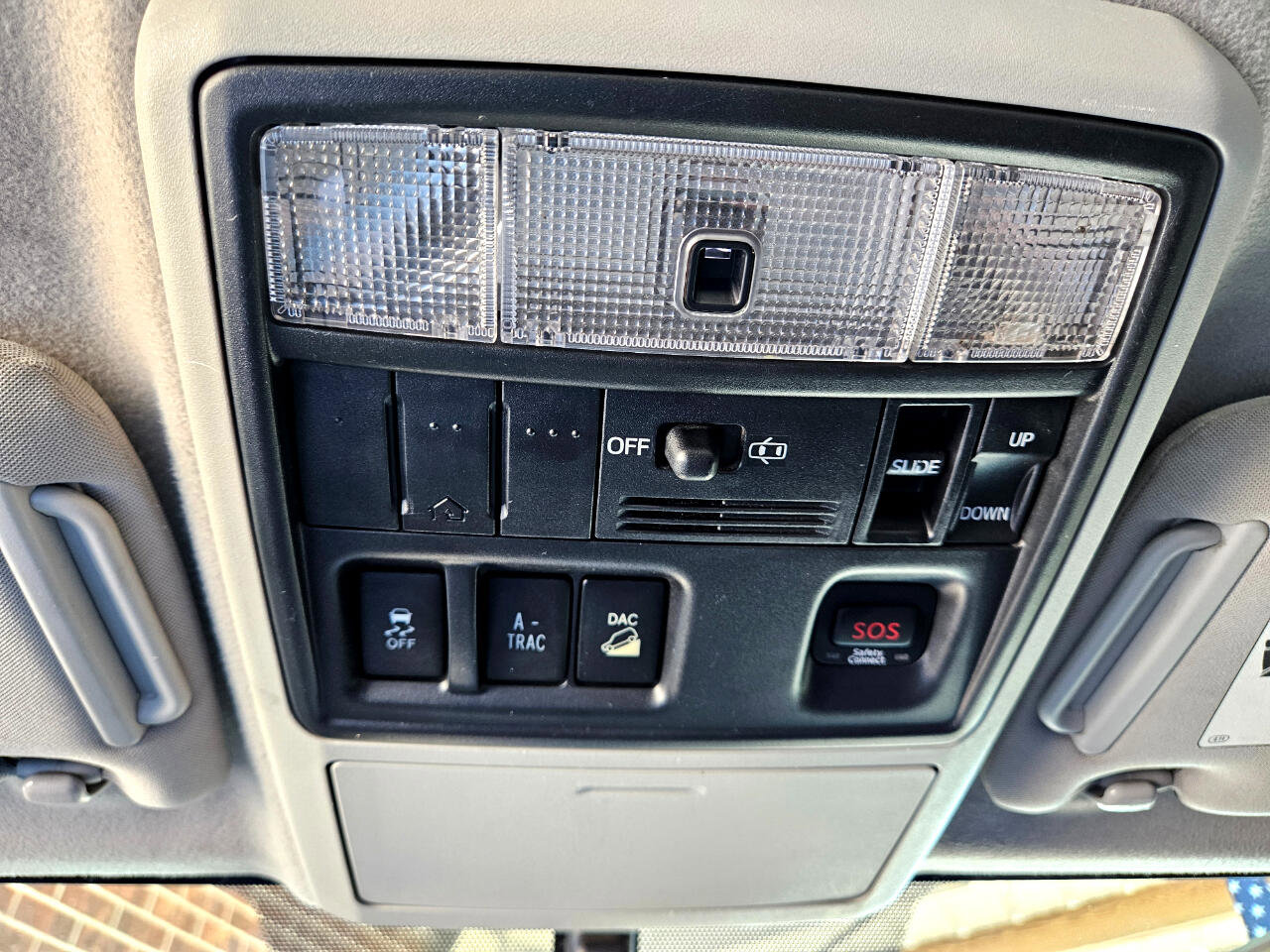 Used 2010 Toyota 4Runner Limited image 26