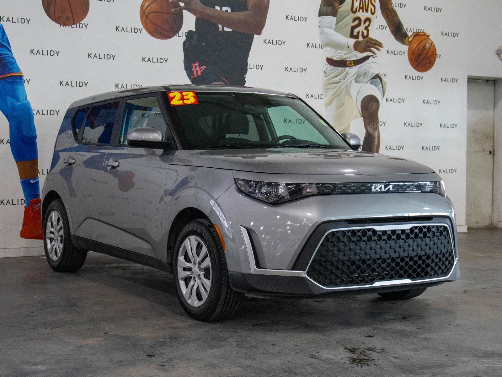 Used 2024 Kia Soul LX FWD image 18