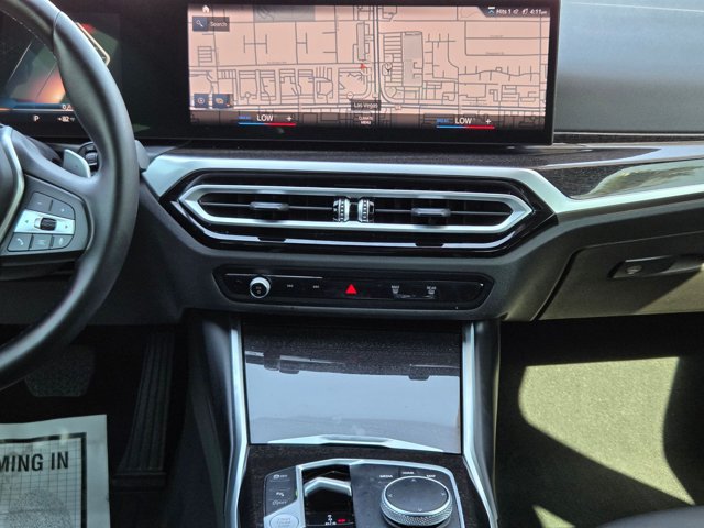 Certified 2024 BMW 330i Sedan w/ Convenience Package RWD image 17