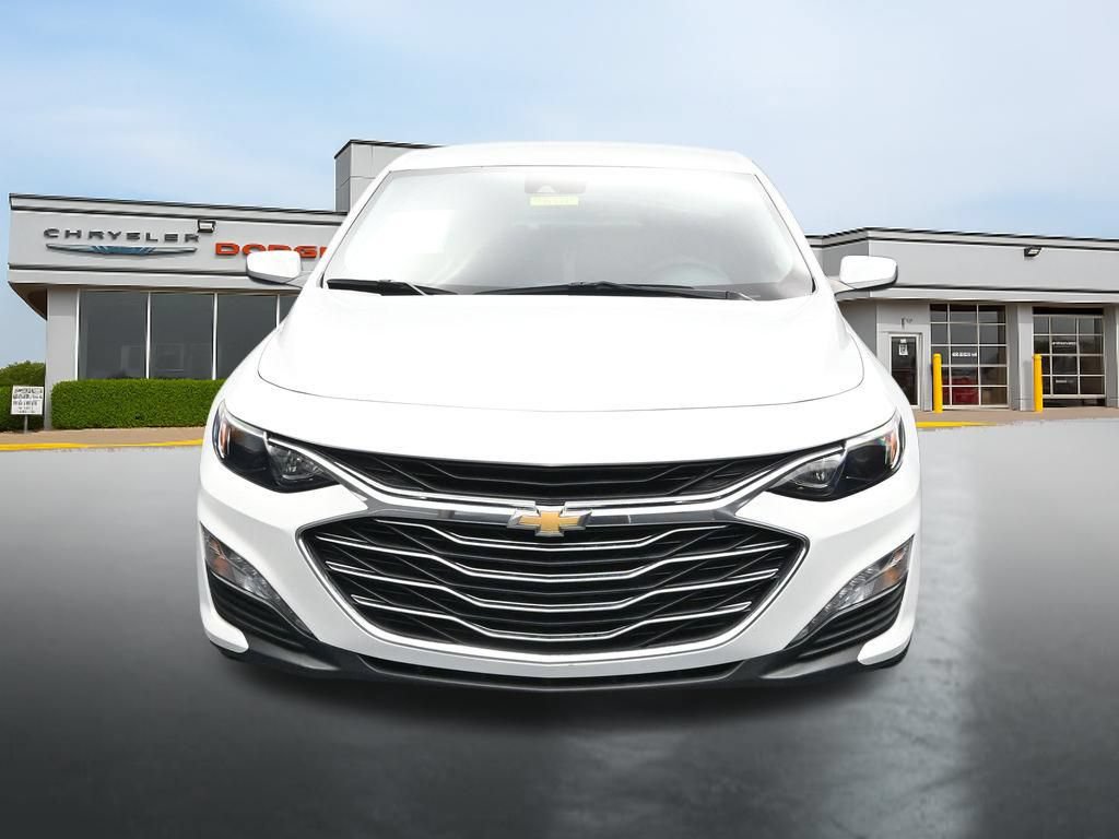 Used 2024 Chevrolet Malibu LT FWD image 8