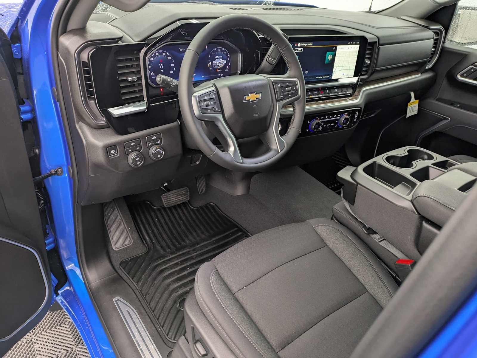 New 2026 Chevrolet Silverado 1500 LT image 2