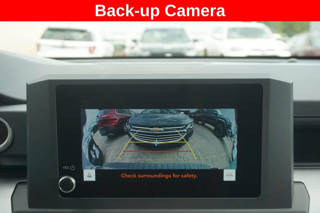 Used 2025 Toyota 4Runner SR5 AWD/4WD image 7
