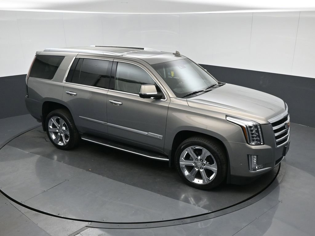 Used 2017 Cadillac Escalade Premium Luxury image 72