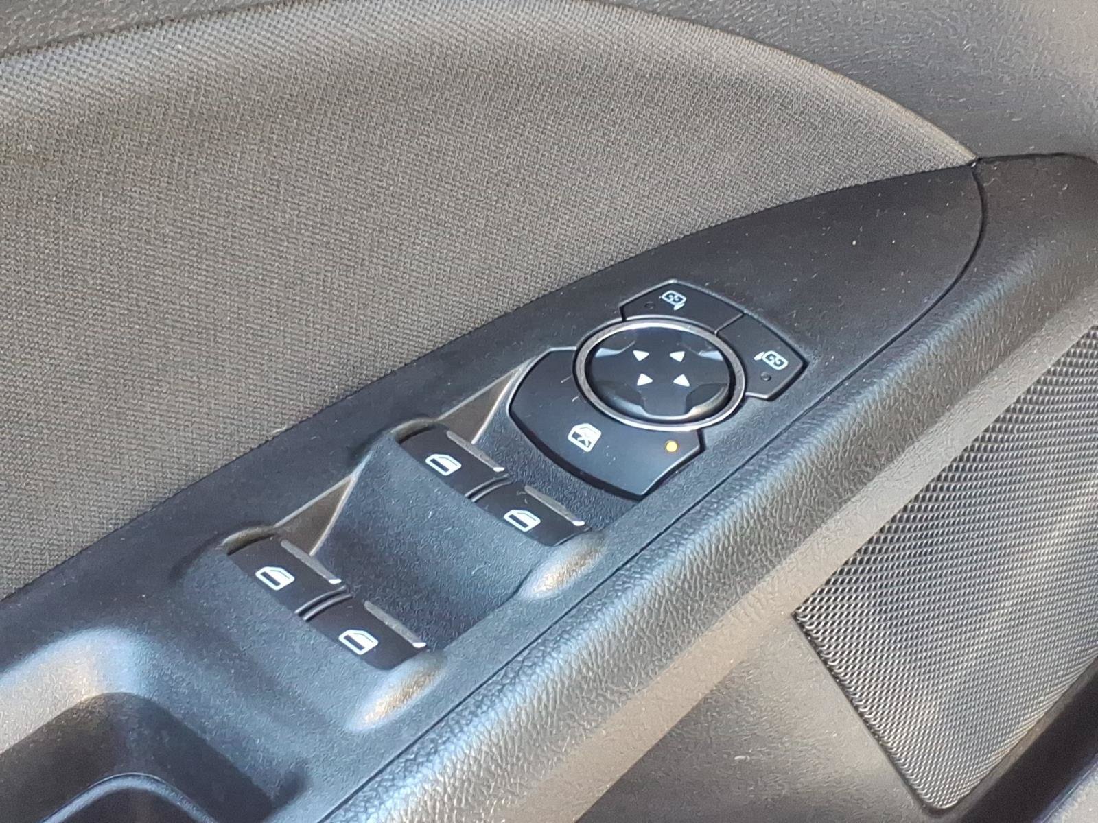 Certified 2019 Ford Fusion SE FWD image 16