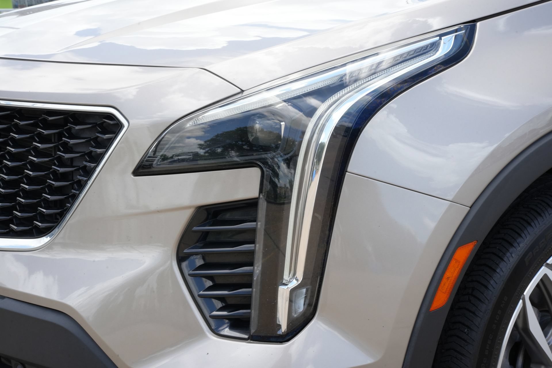 Certified 2023 Cadillac XT4 Sport FWD image 28