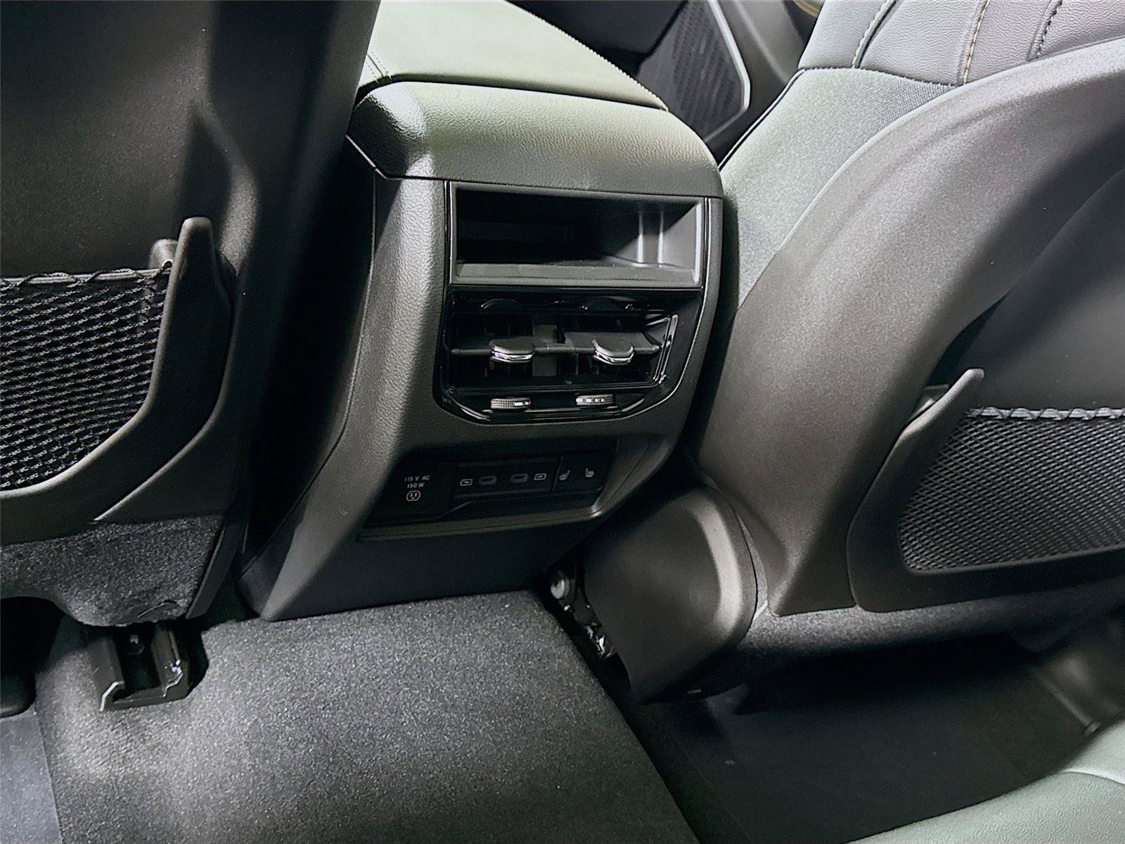 New 2026 Jeep Grand Cherokee Limited AWD/4WD image 19