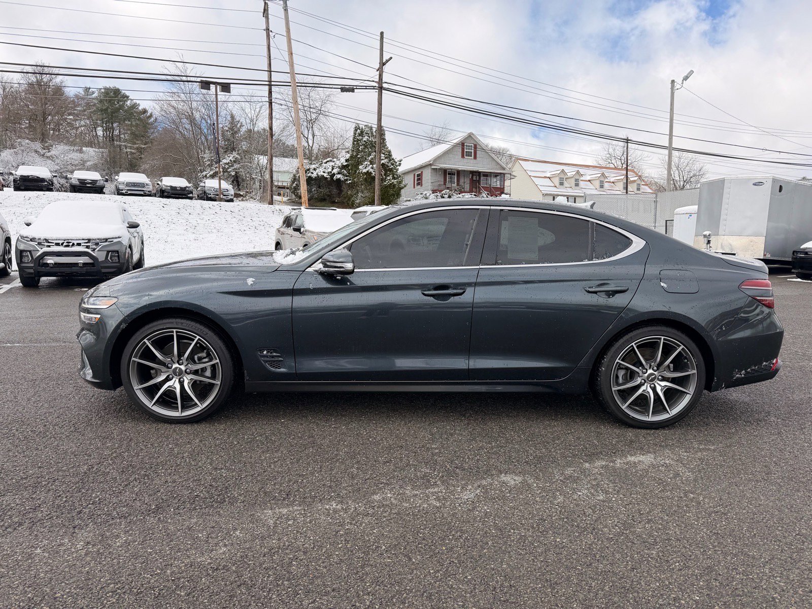 Used 2023 Genesis G70 2.0T AWD/4WD image 3