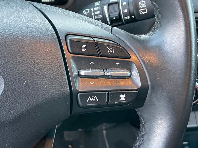 Used 2022 Hyundai Kona Limited w/ Cargo Package image 16