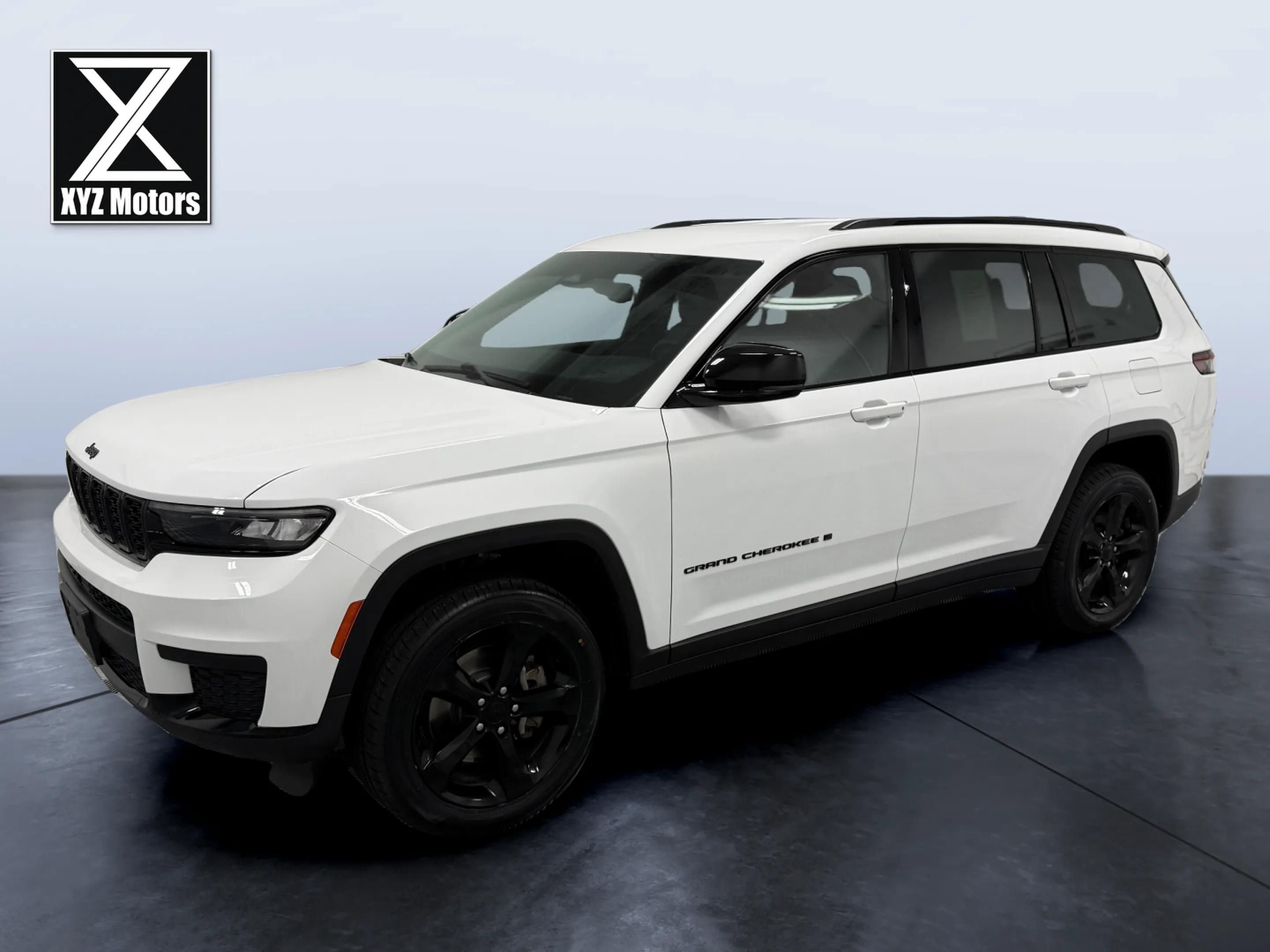 Used 2023 Jeep Grand Cherokee L Laredo AWD/4WD image 1