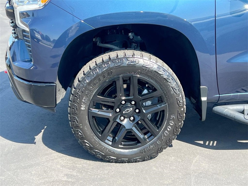 Certified 2022 Chevrolet Silverado 1500 LT Trail Boss w/ Convenience Package II image 19