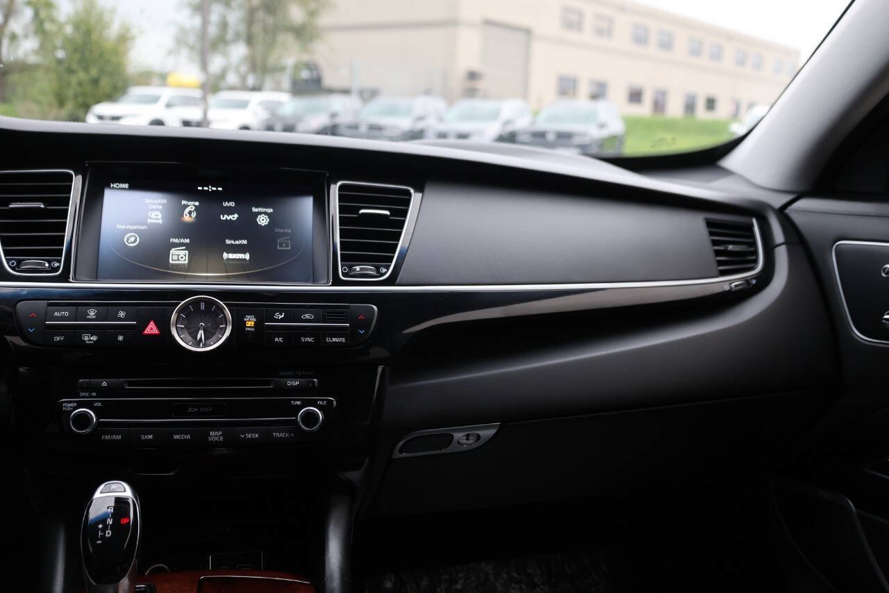 Used 2016 Kia K900 Luxury RWD image 26