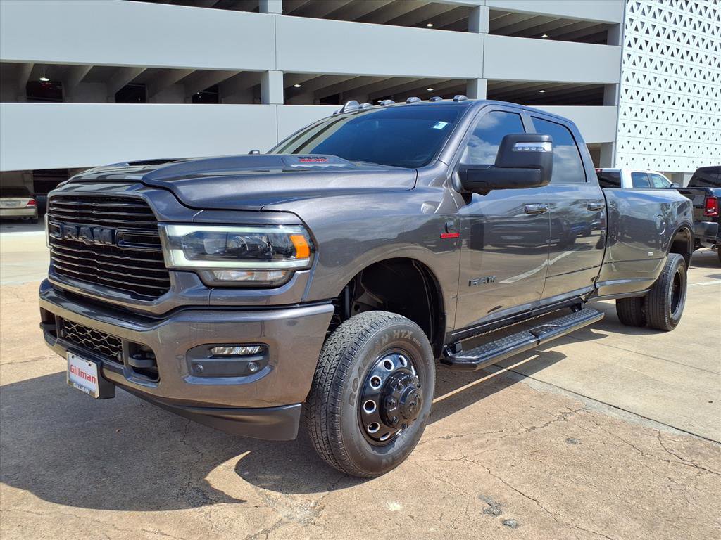 Used 2024 RAM 3500 Laramie w/ Night Edition image 23