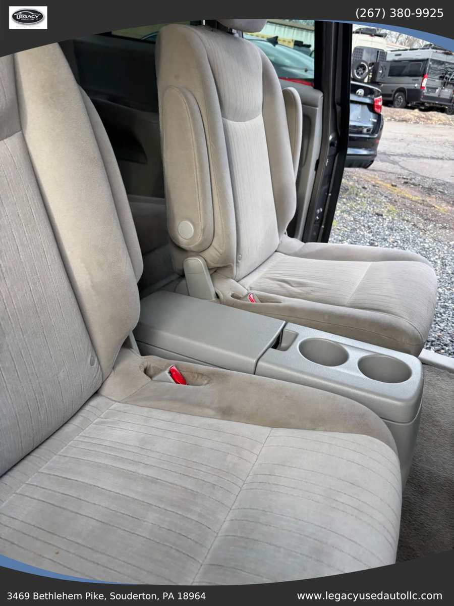 Used 2017 Nissan Quest SV image 36