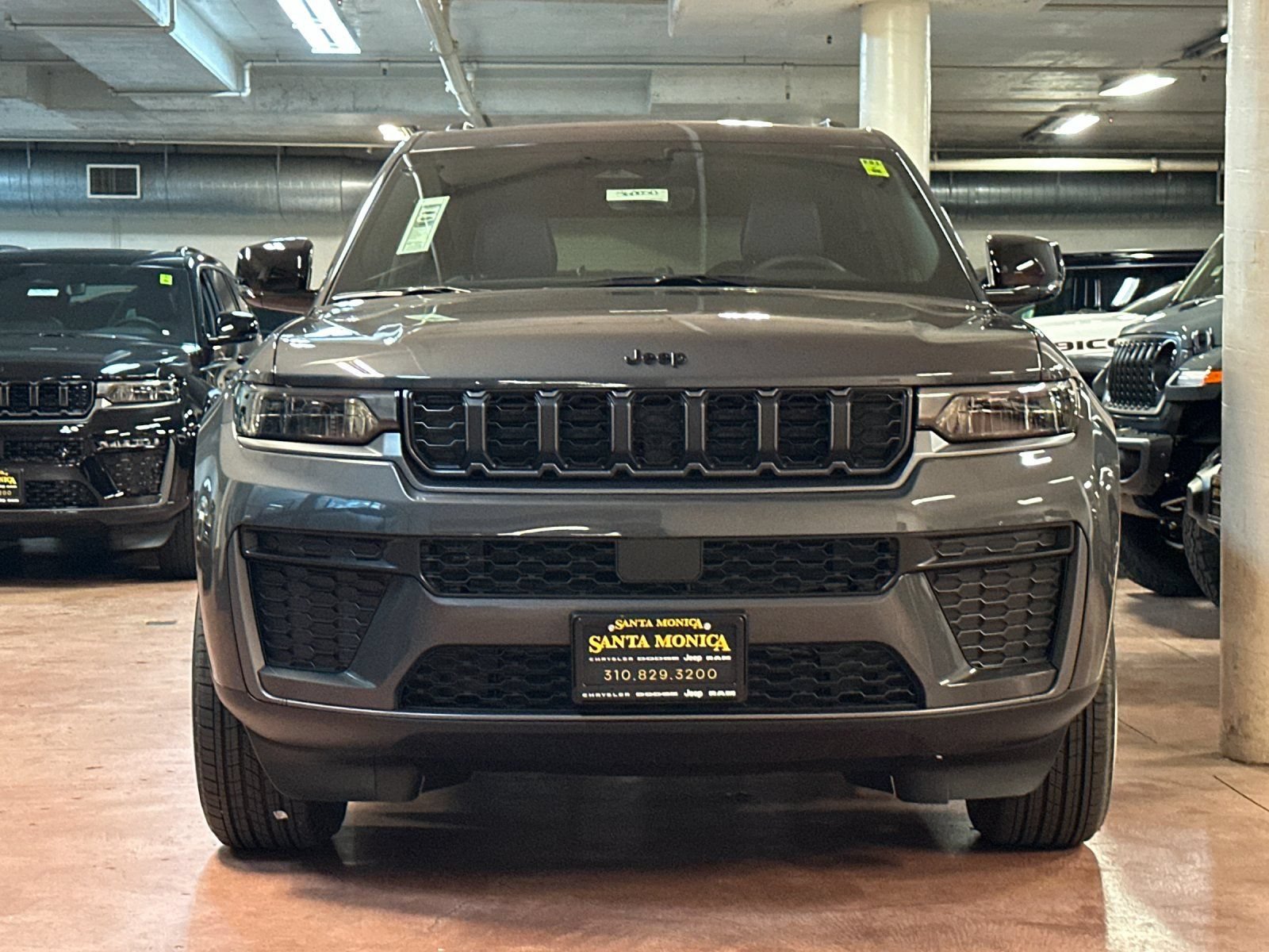 New 2026 Jeep Grand Cherokee Altitude AWD/4WD image 8