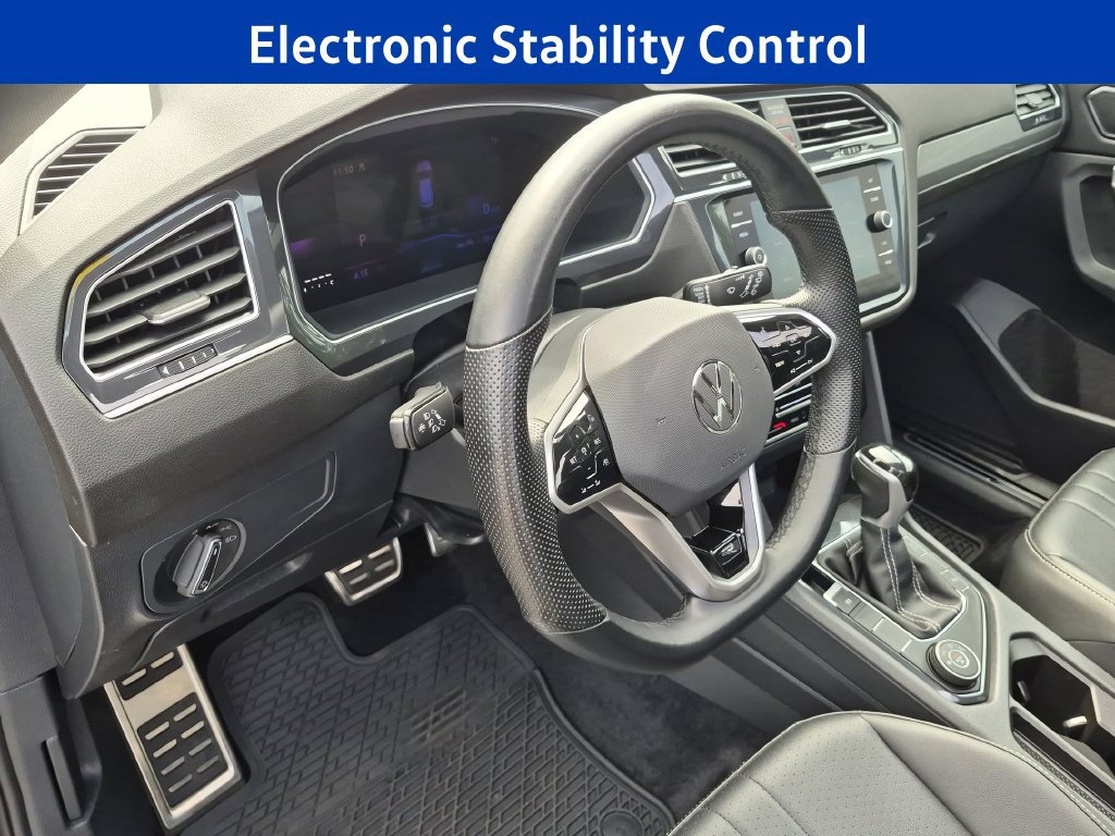 Used 2024 Volkswagen Tiguan SE R-Line AWD/4WD image 12