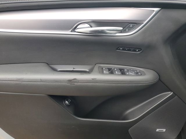 Certified 2024 Cadillac XT6 Luxury w/ LPO, Floor Liner Package AWD/4WD image 11