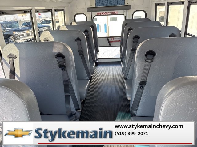 Used 2013 Chevrolet Express 3500 w/ School Bus Package image 7