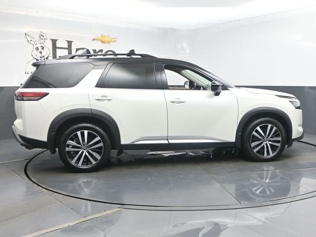 Used 2023 Nissan Pathfinder Platinum AWD/4WD image 36
