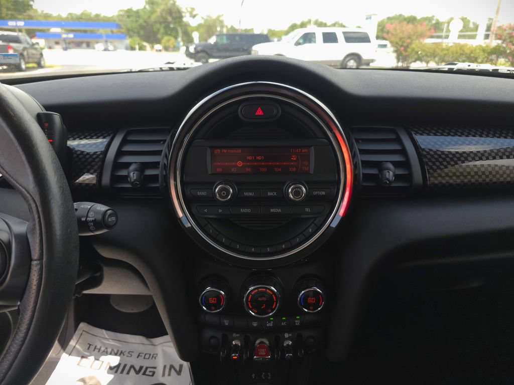 Used 2015 MINI Cooper S FWD image 19