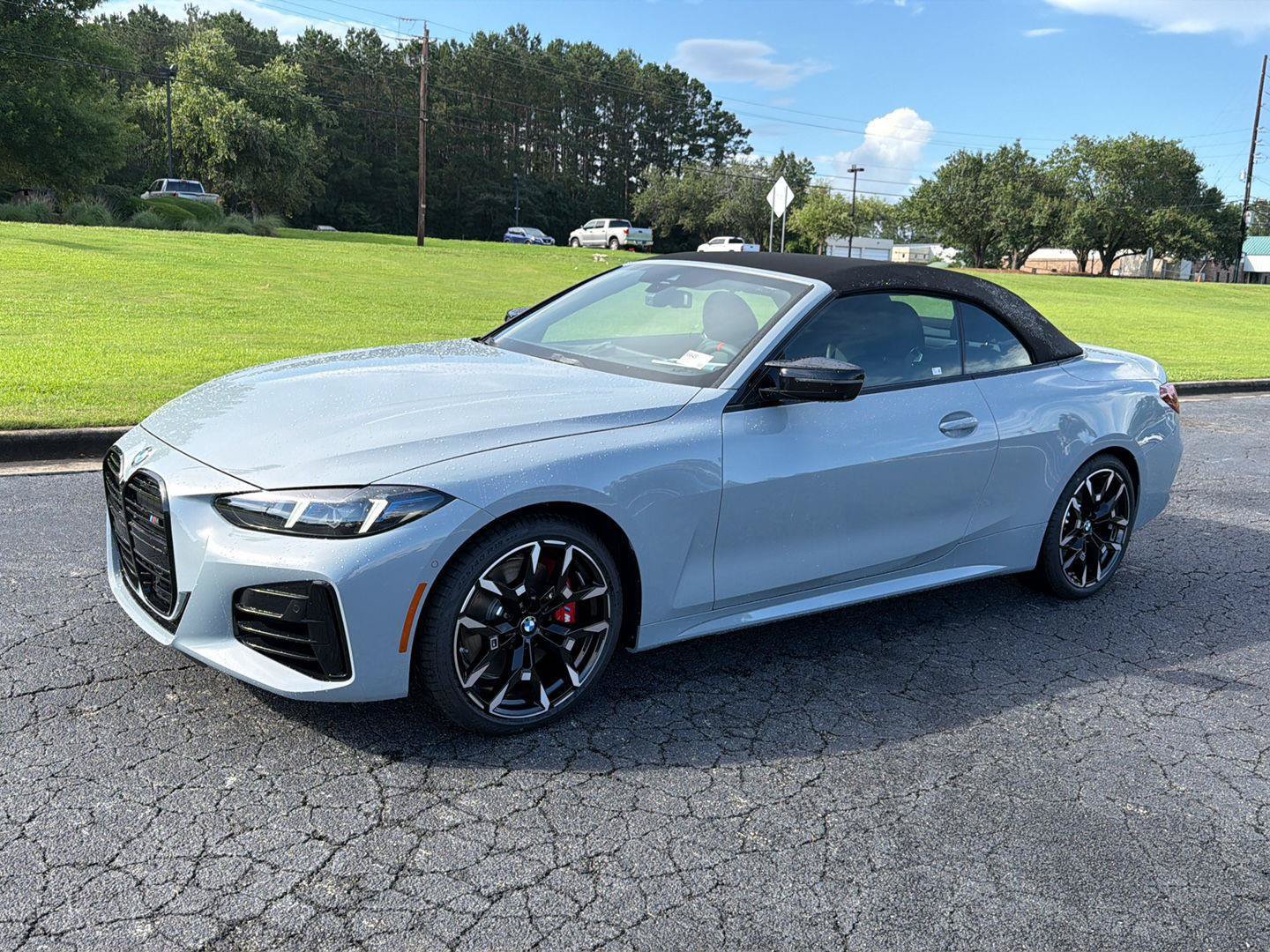 New 2027 BMW M440i Convertible w/ Premium Package RWD image 2