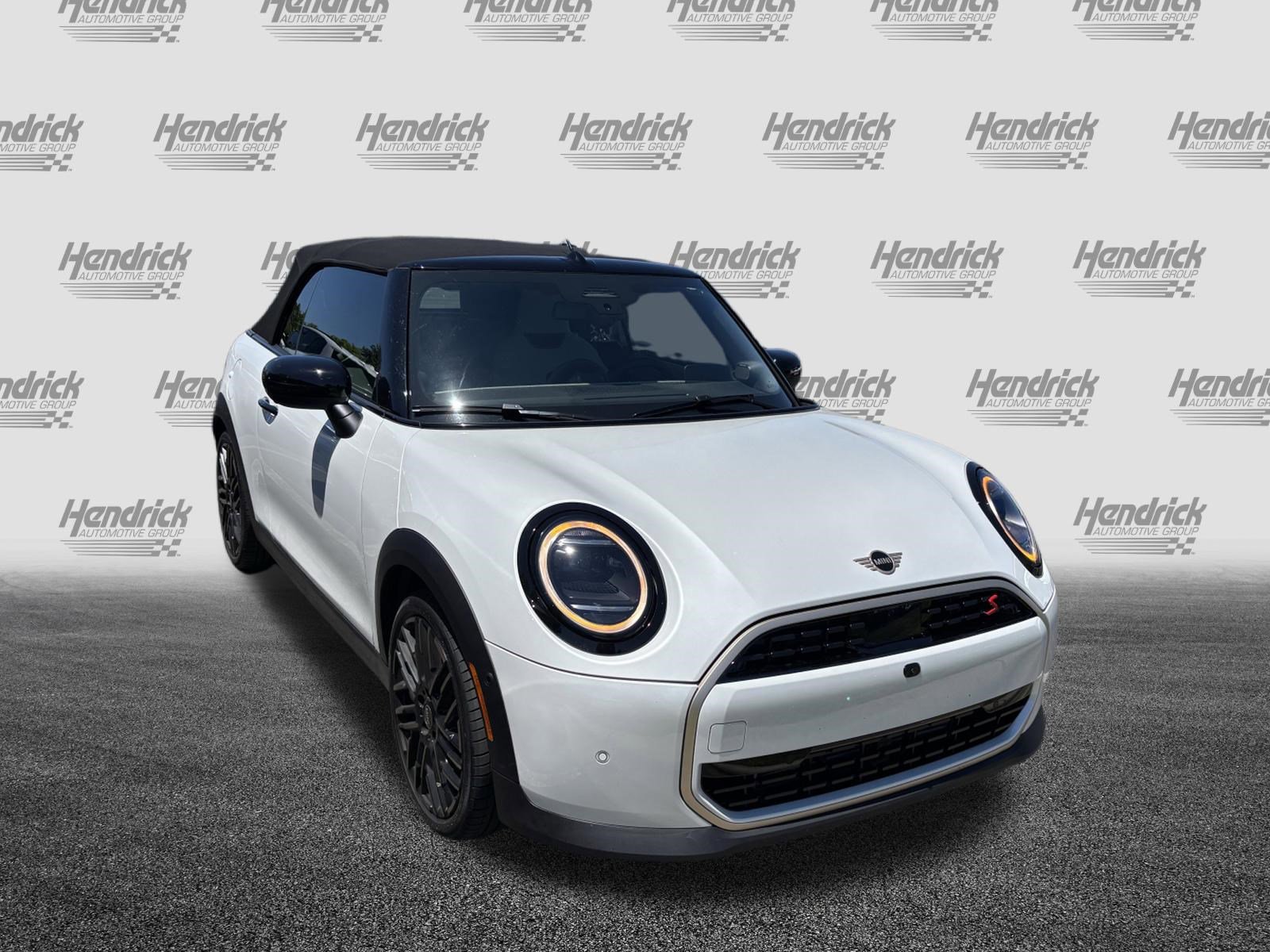 Used 2026 MINI Cooper S FWD image 2