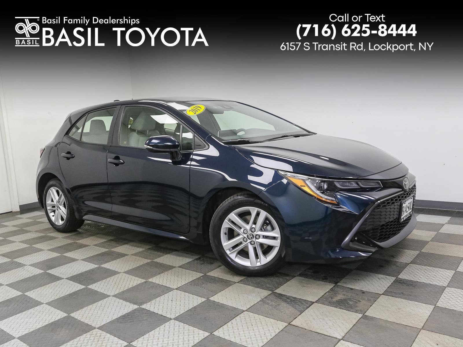 Used 2019 Toyota Corolla SE FWD image 1