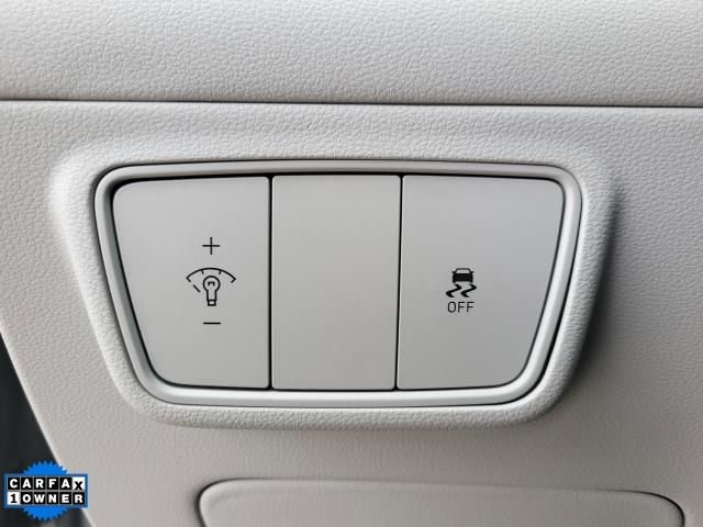 Used 2022 Hyundai Tucson SE image 18