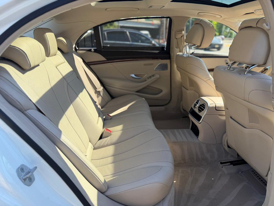 Used 2015 Mercedes-Benz S 550 4MATIC Sedan image 21