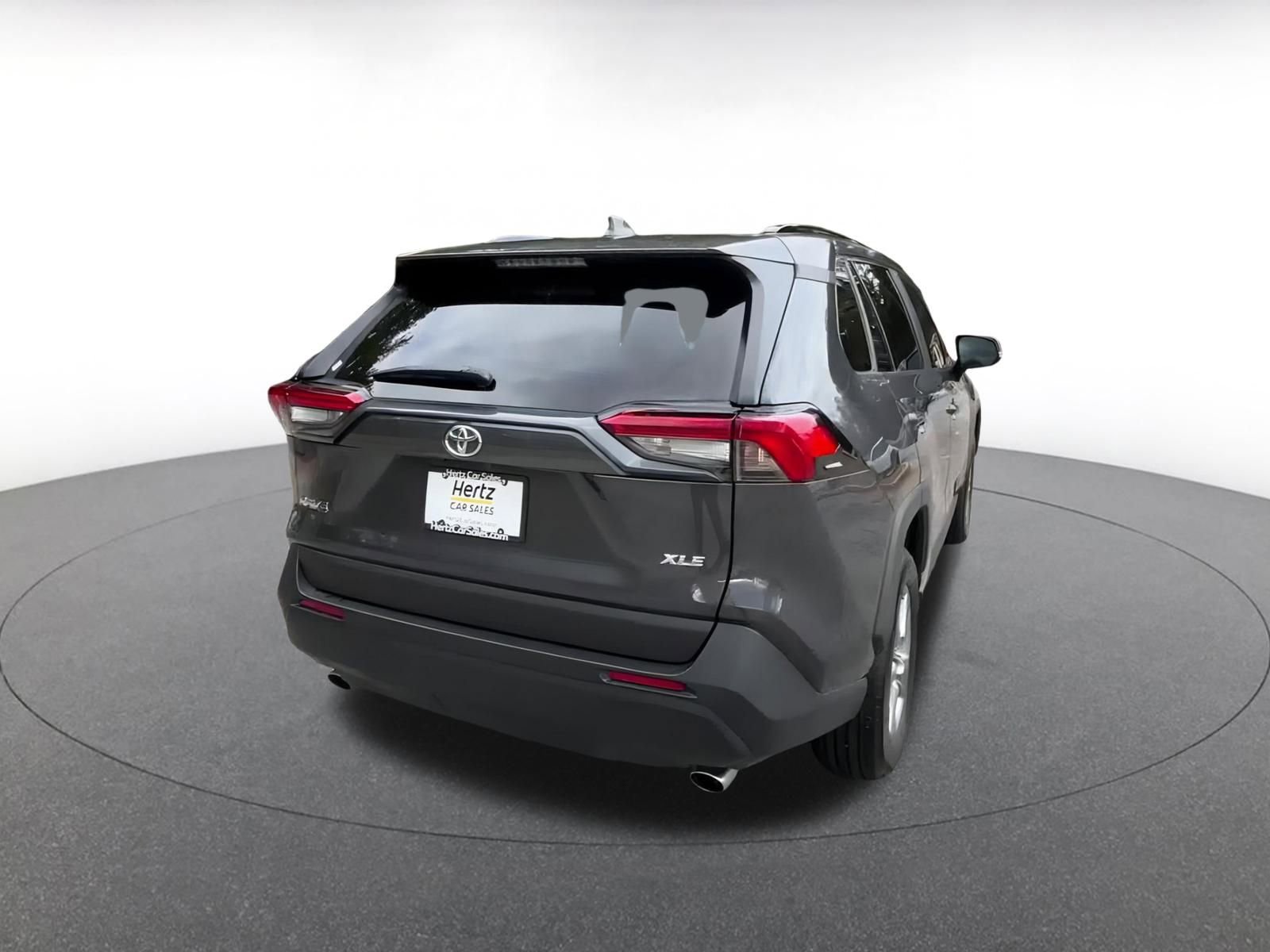 Used 2025 Toyota RAV4 XLE image 15