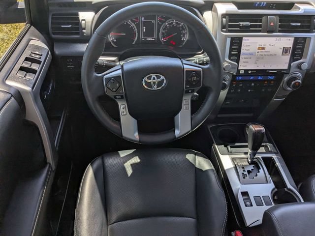 Used 2022 Toyota 4Runner Limited AWD/4WD image 16