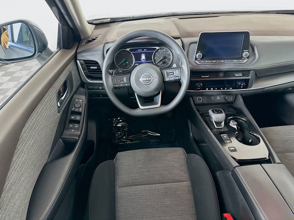 Certified 2023 Nissan Rogue SV image 28
