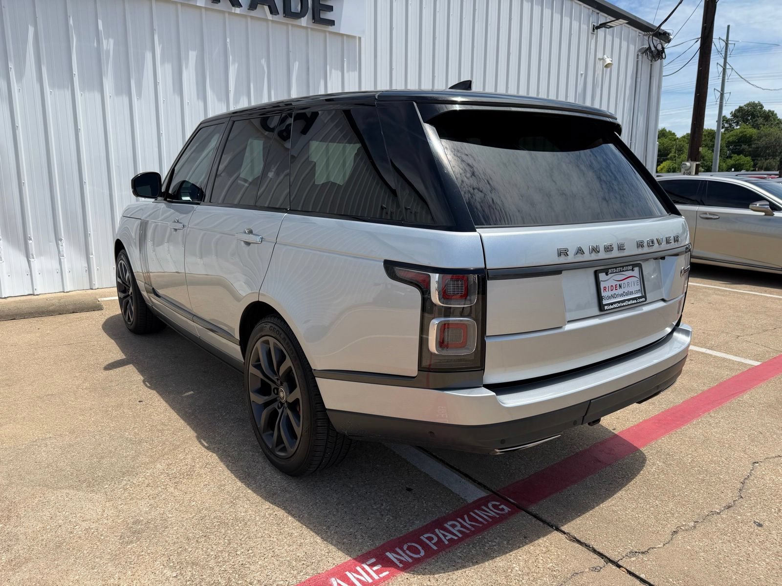 Used 2020 Land Rover Range Rover SV Autobiography Dynamic AWD/4WD image 28