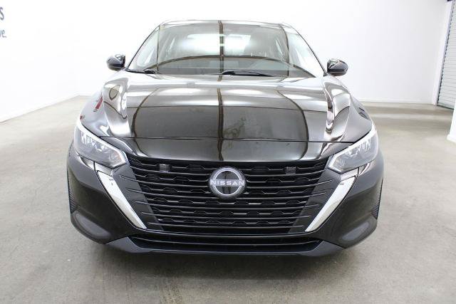Certified 2025 Nissan Sentra SV FWD image 7