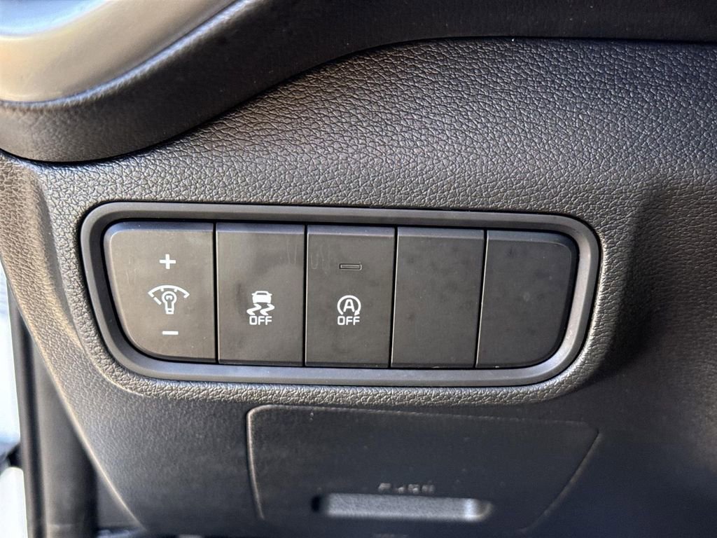 Used 2024 Kia Soul LX w/ Option Group 015 image 15