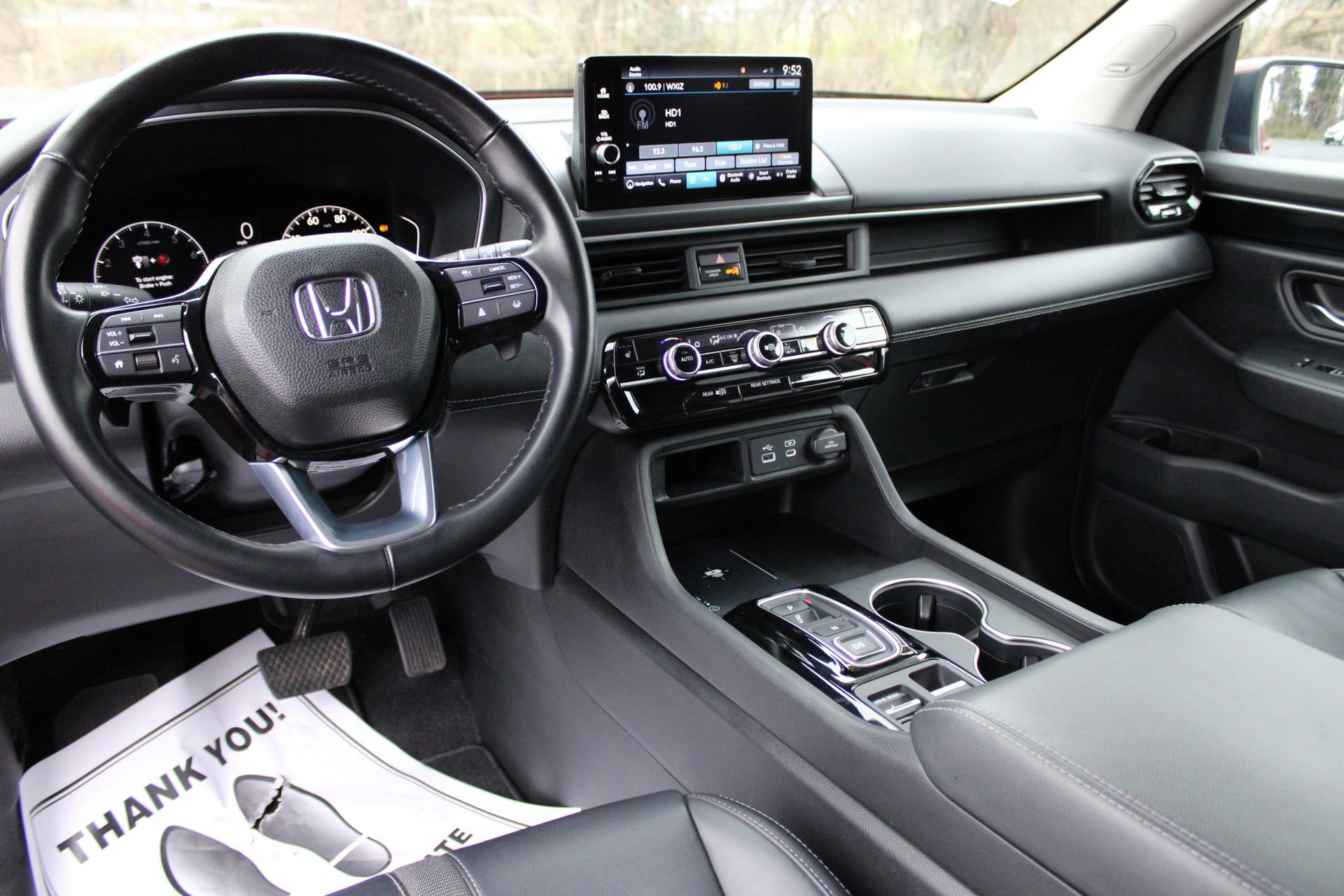 Used 2024 Honda Pilot Touring image 17