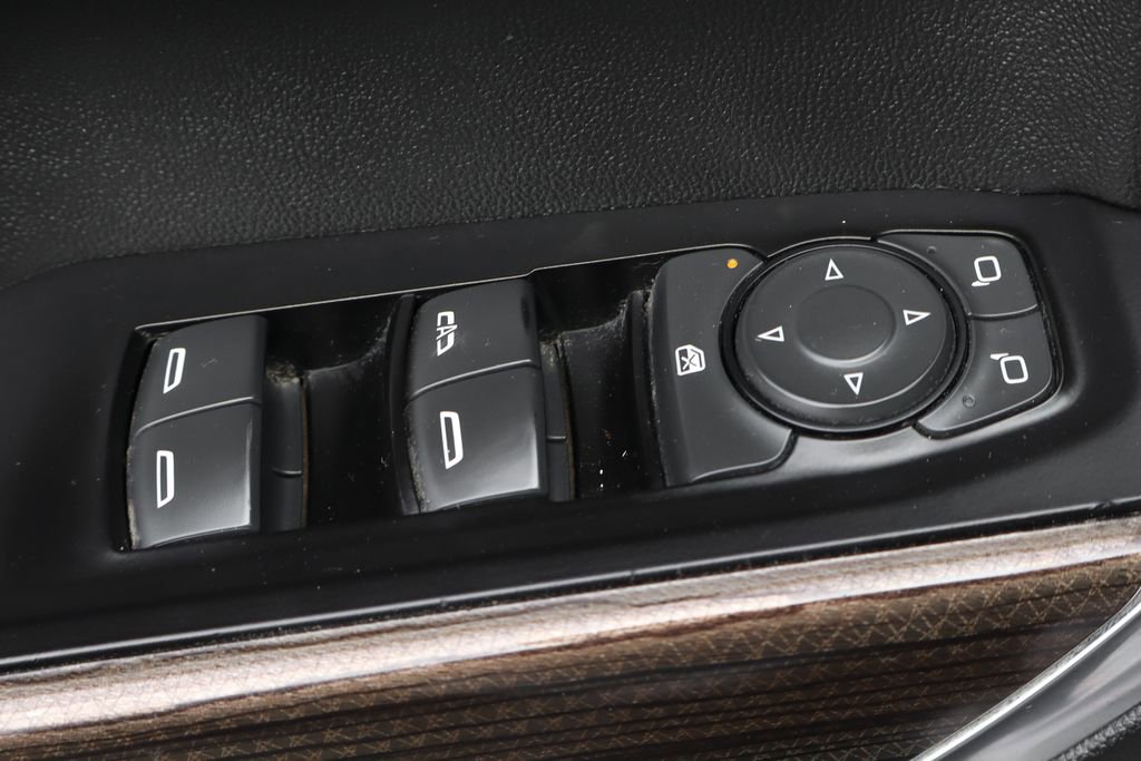 Used 2019 Chevrolet Silverado 1500 LT Trail Boss AWD/4WD image 19