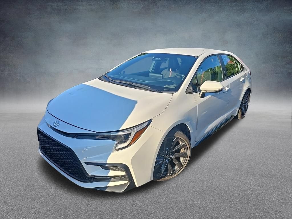 Used 2025 Toyota Corolla SE FWD image 3