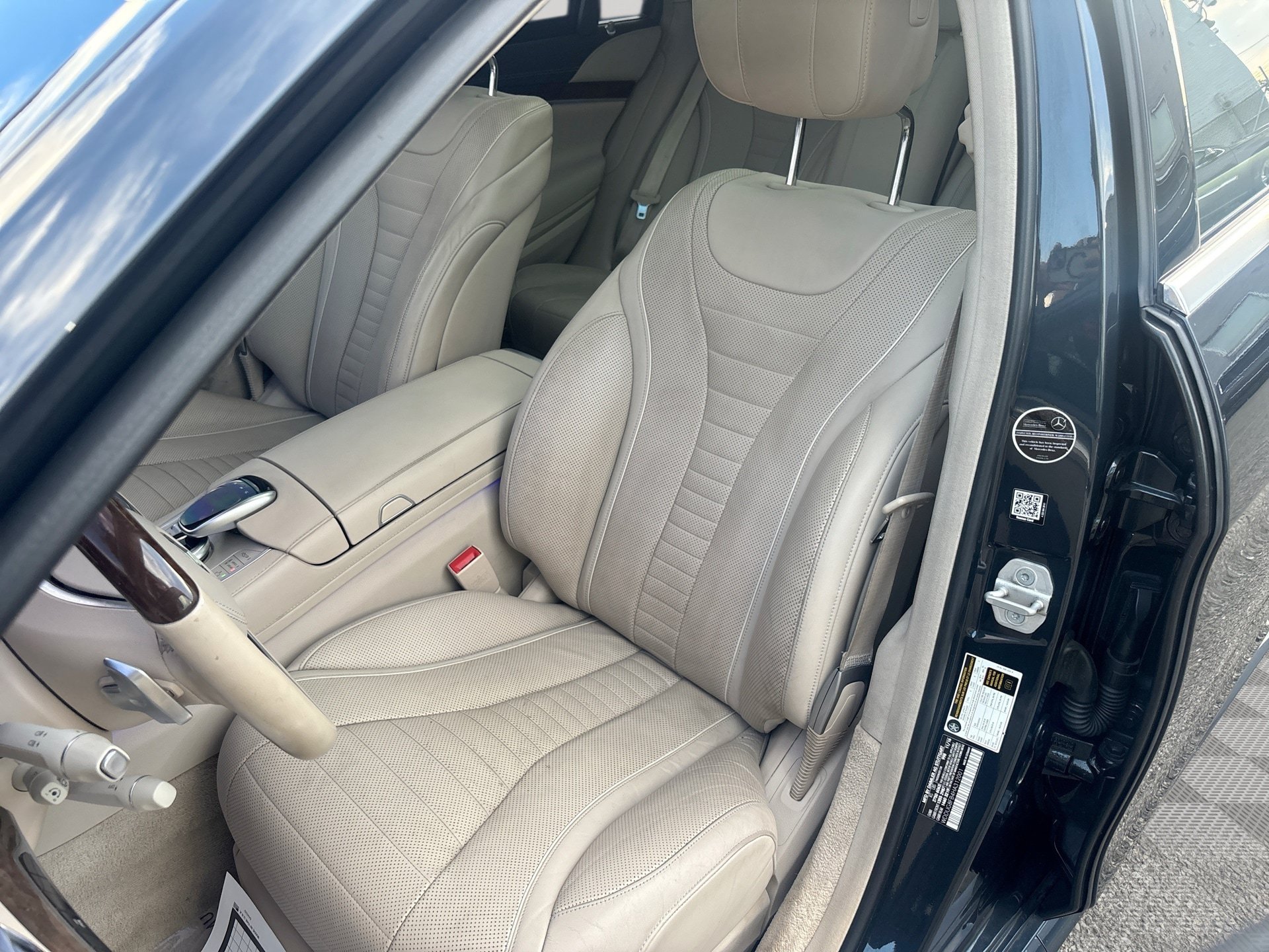 Used 2017 Mercedes-Benz S 550 4MATIC Sedan image 13