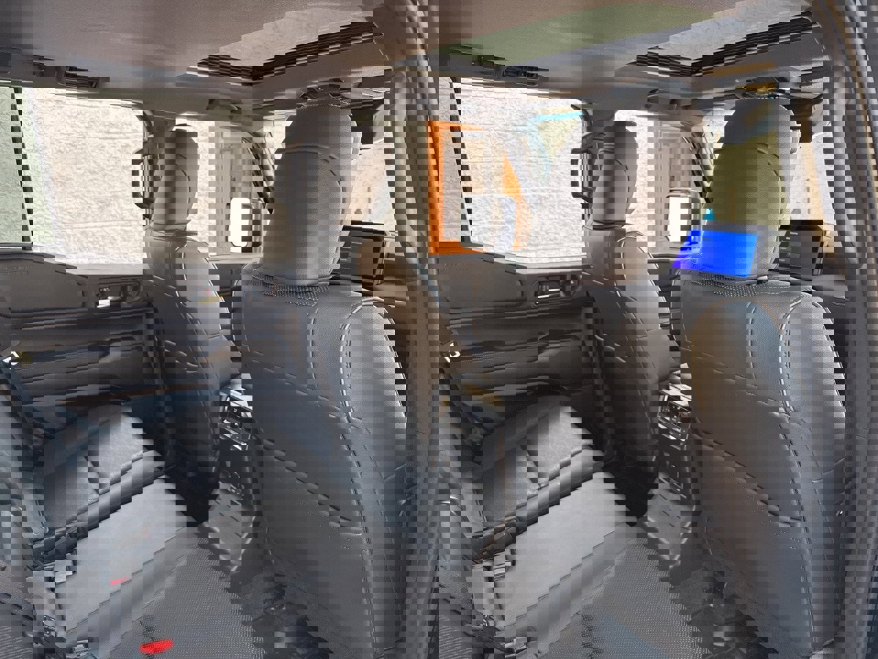 Certified 2024 Toyota Land Cruiser image 43