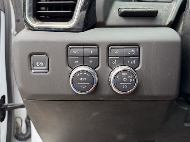 Used 2025 GMC Sierra 2500 Denali Ultimate AWD/4WD image 10