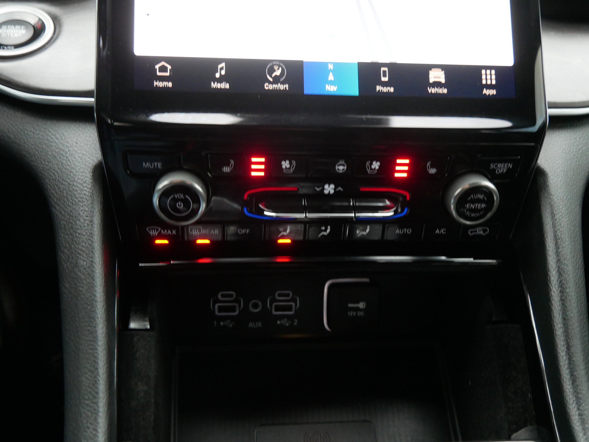 Used 2022 Jeep Grand Cherokee Overland w/ Luxury Tech Group IV image 23