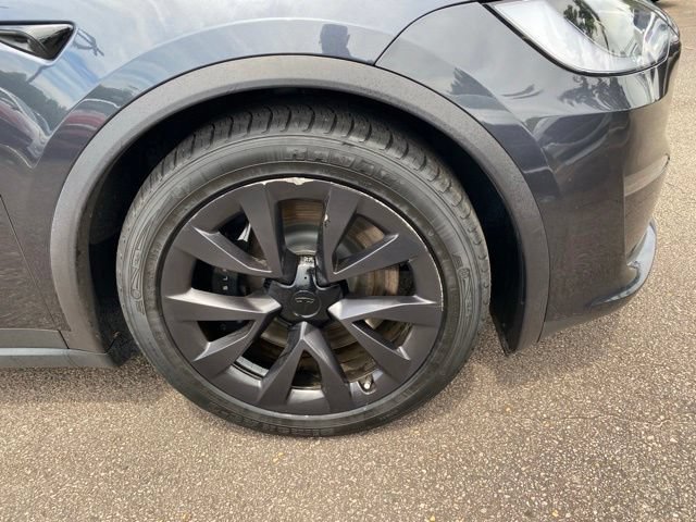 Used 2024 Tesla Model X AWD/4WD image 25