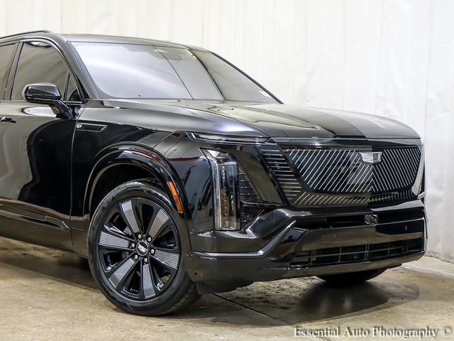 Certified 2026 Cadillac Vistiq Luxury AWD/4WD image 6