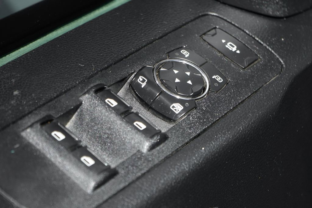 Used 2017 Ford F350 Lariat image 16