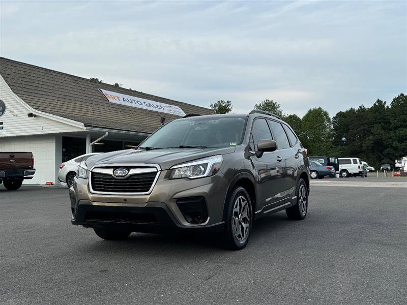 Used 2020 Subaru Forester Premium image 2