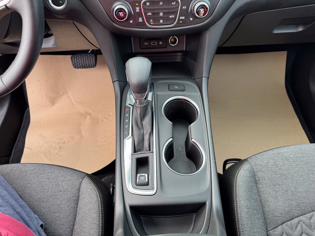 Used 2024 Chevrolet Equinox LT AWD/4WD image 17