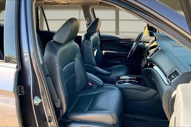 Used 2020 Honda Pilot Elite image 7