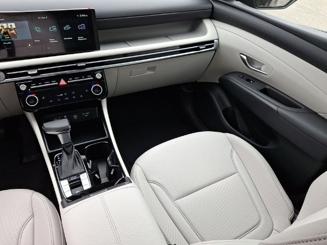 New 2026 Hyundai Tucson SEL Plus FWD image 12