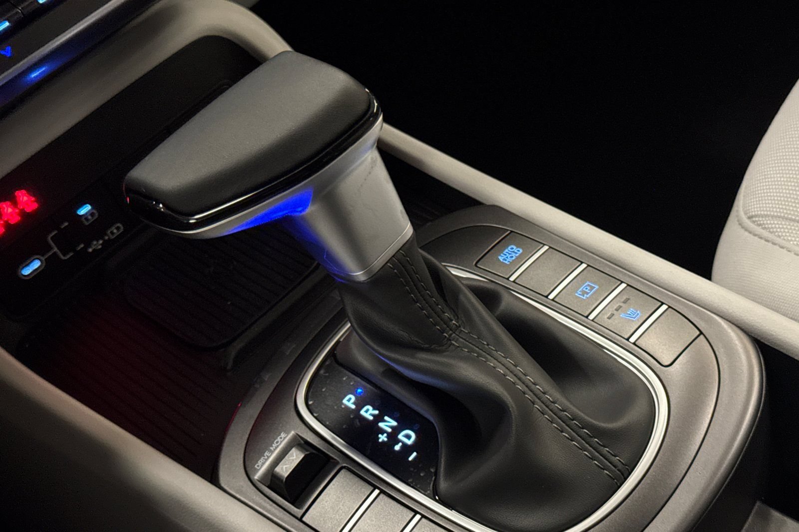 New 2026 Hyundai Kona SEL Sport FWD image 21