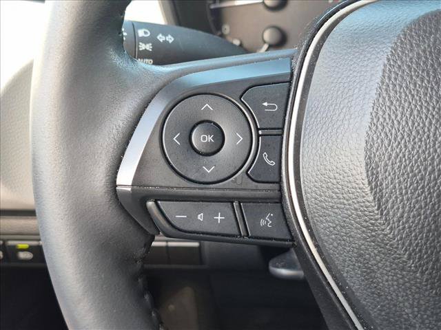 Used 2024 Toyota Corolla SE FWD image 4